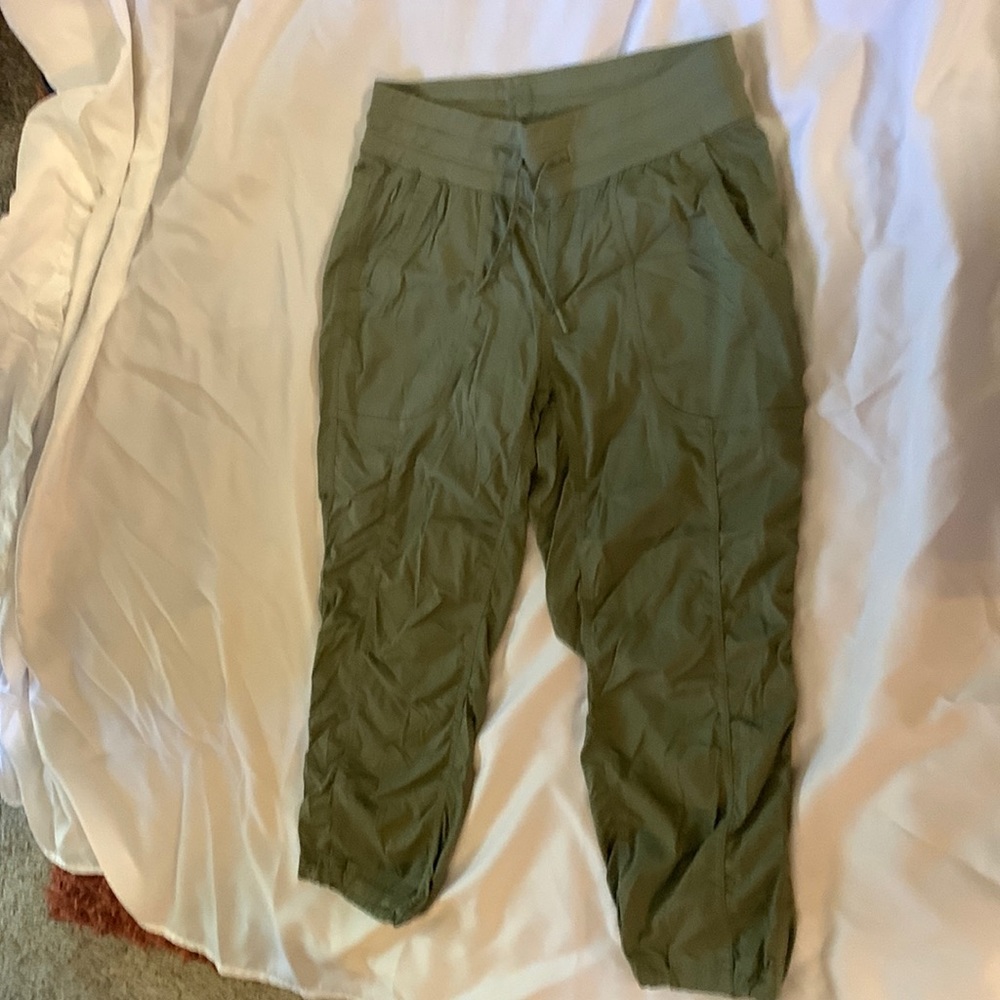 The North face capris, almost to the ankle
